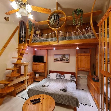 Little Cozy Apartman Miskolc Ngoại thất bức ảnh