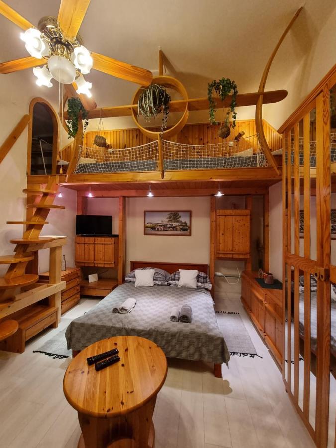 Little Cozy Apartman Miskolc Ngoại thất bức ảnh