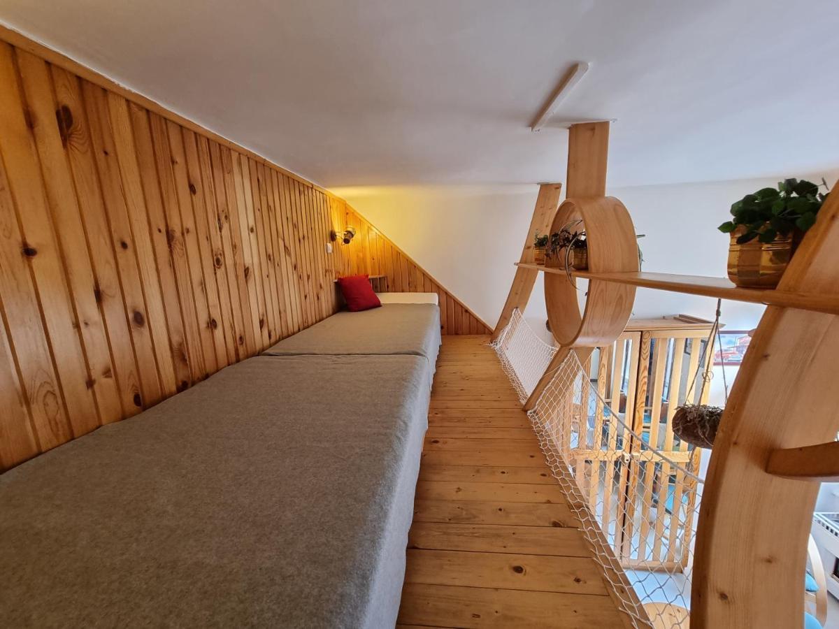 Little Cozy Apartman Miskolc Ngoại thất bức ảnh