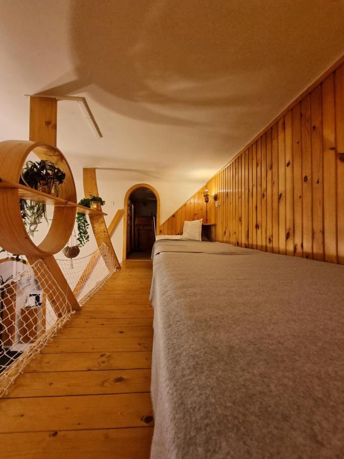 Little Cozy Apartman Miskolc Ngoại thất bức ảnh