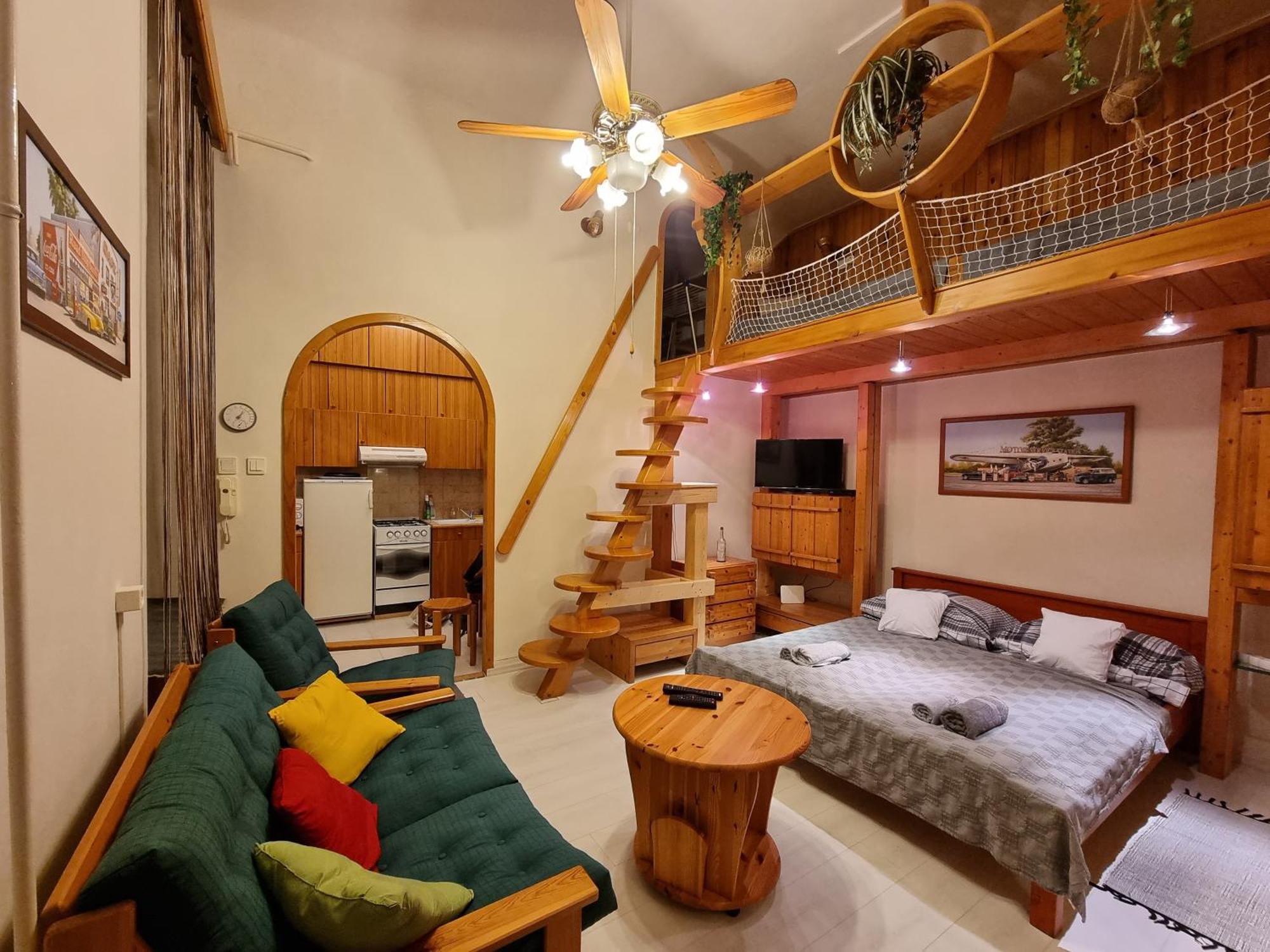 Little Cozy Apartman Miskolc Ngoại thất bức ảnh
