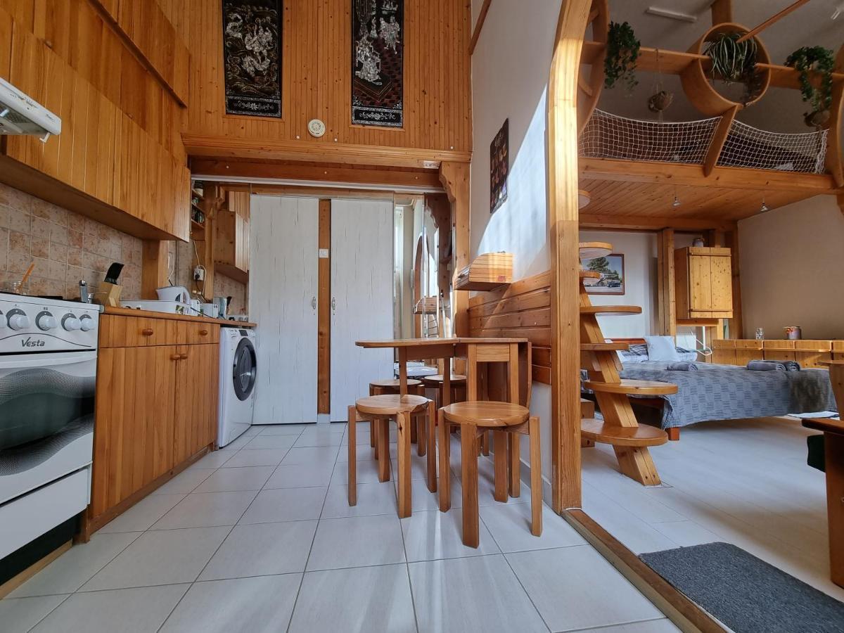 Little Cozy Apartman Miskolc Ngoại thất bức ảnh
