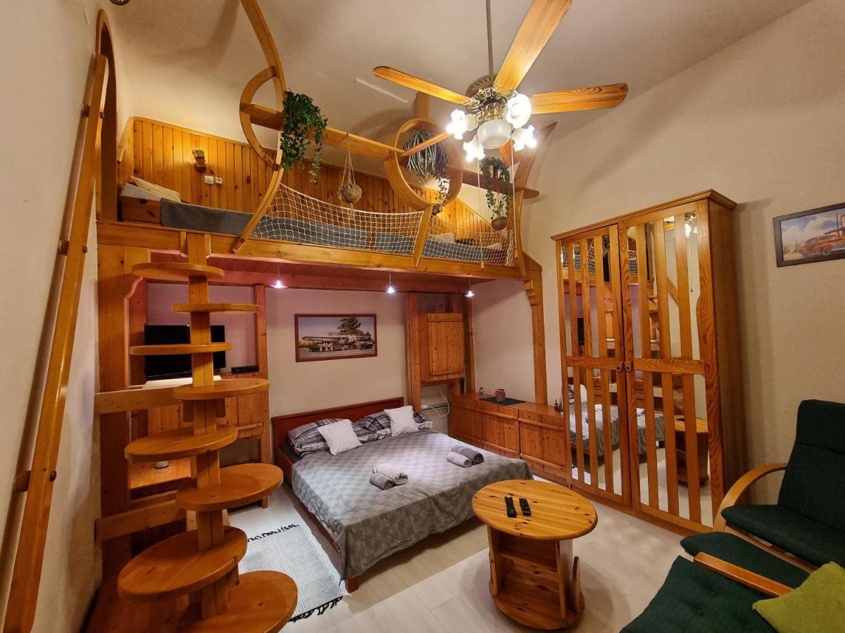 Little Cozy Apartman Miskolc Ngoại thất bức ảnh