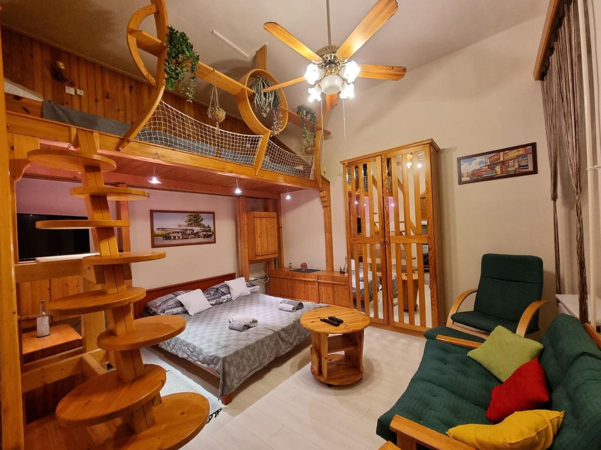 Little Cozy Apartman Miskolc Ngoại thất bức ảnh